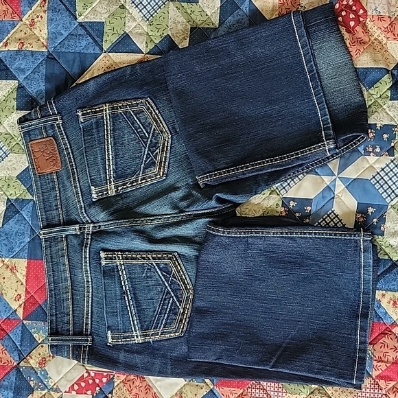 Too short - Picture 2 of 13